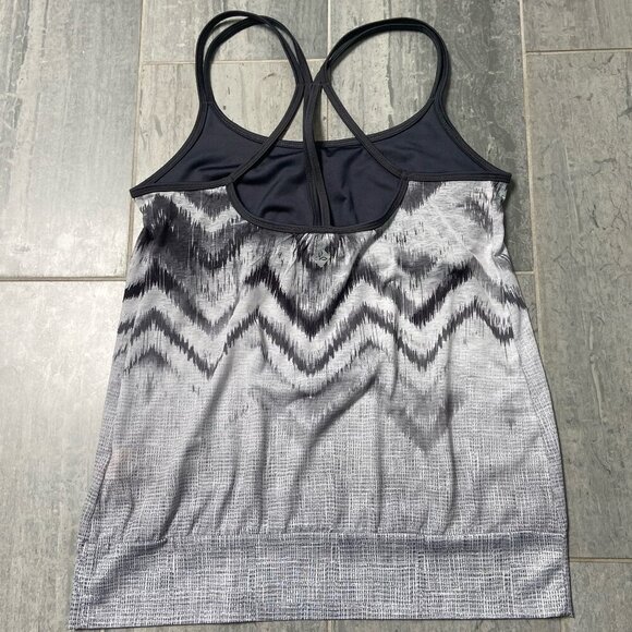 Prana Relaxed Fit Built in Bra Strappy Back Tank Top Gray Black Ombre Size Small - Picture 4 of 10